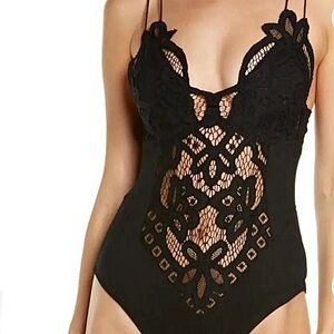 RARE EXC • Free People FP ONE Adele Lace Cutout Bodysuit in Black •